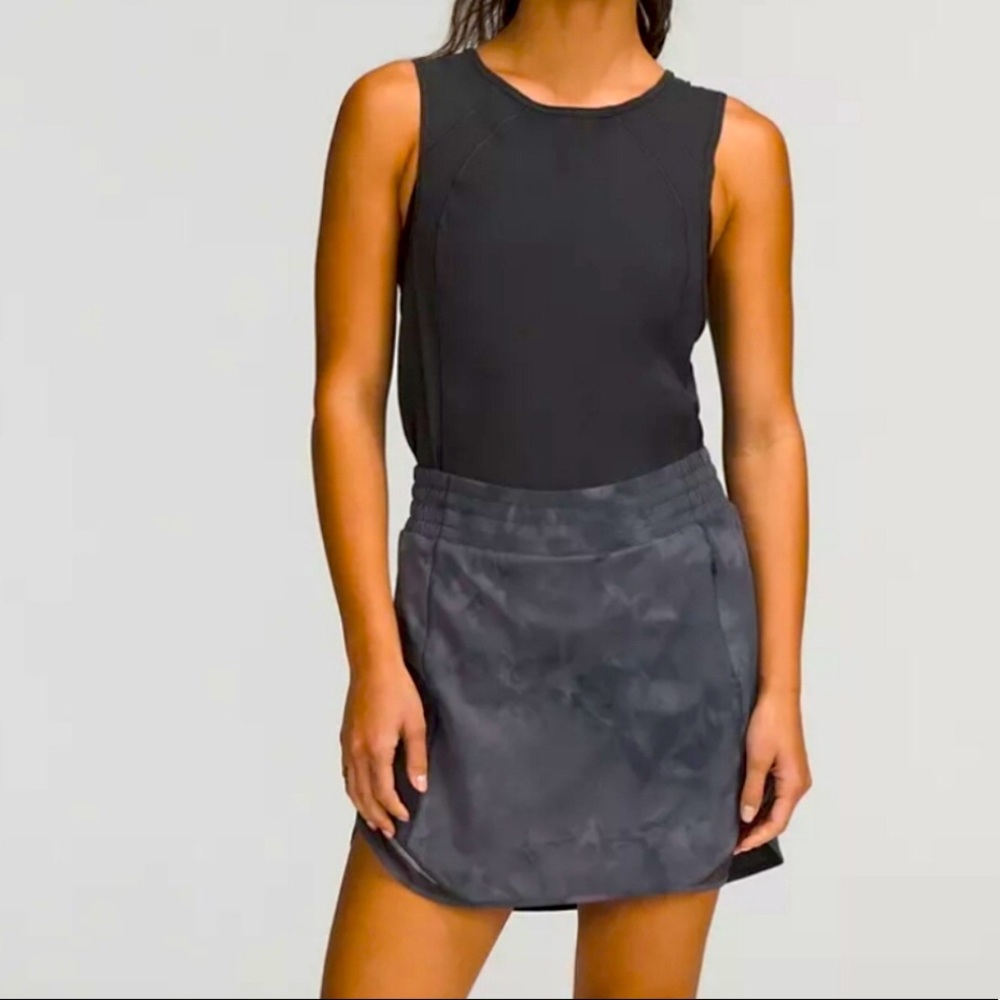 Lululemon Brand New w/Tags, Lulu Hotty Hot HR Shirt with Built In Shorts!